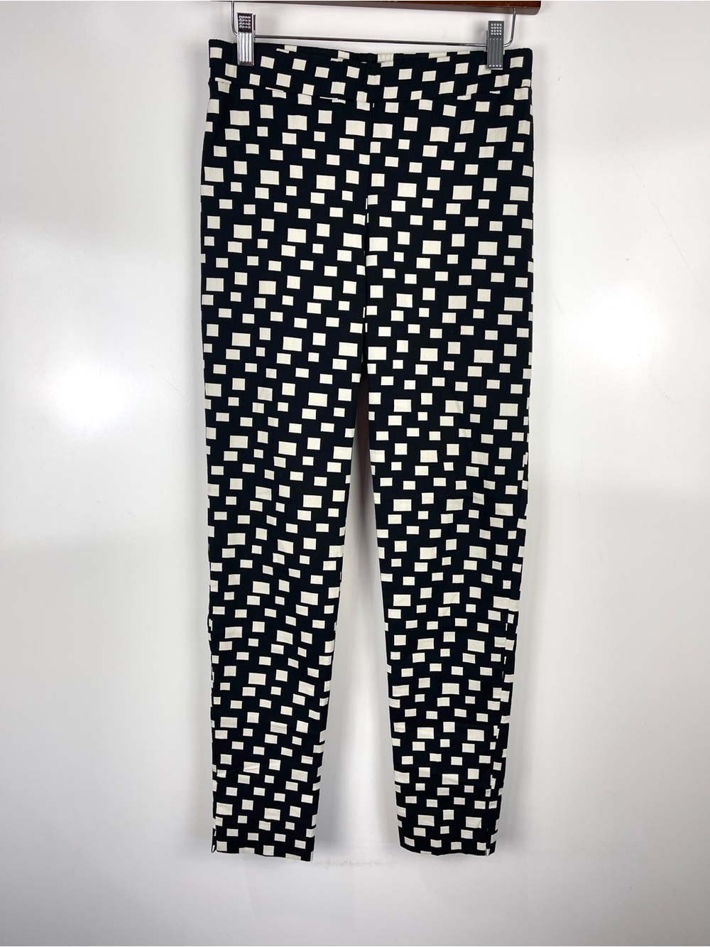D. Exterior Slim Pull On Pants Women’s Small Black Square Print Casual